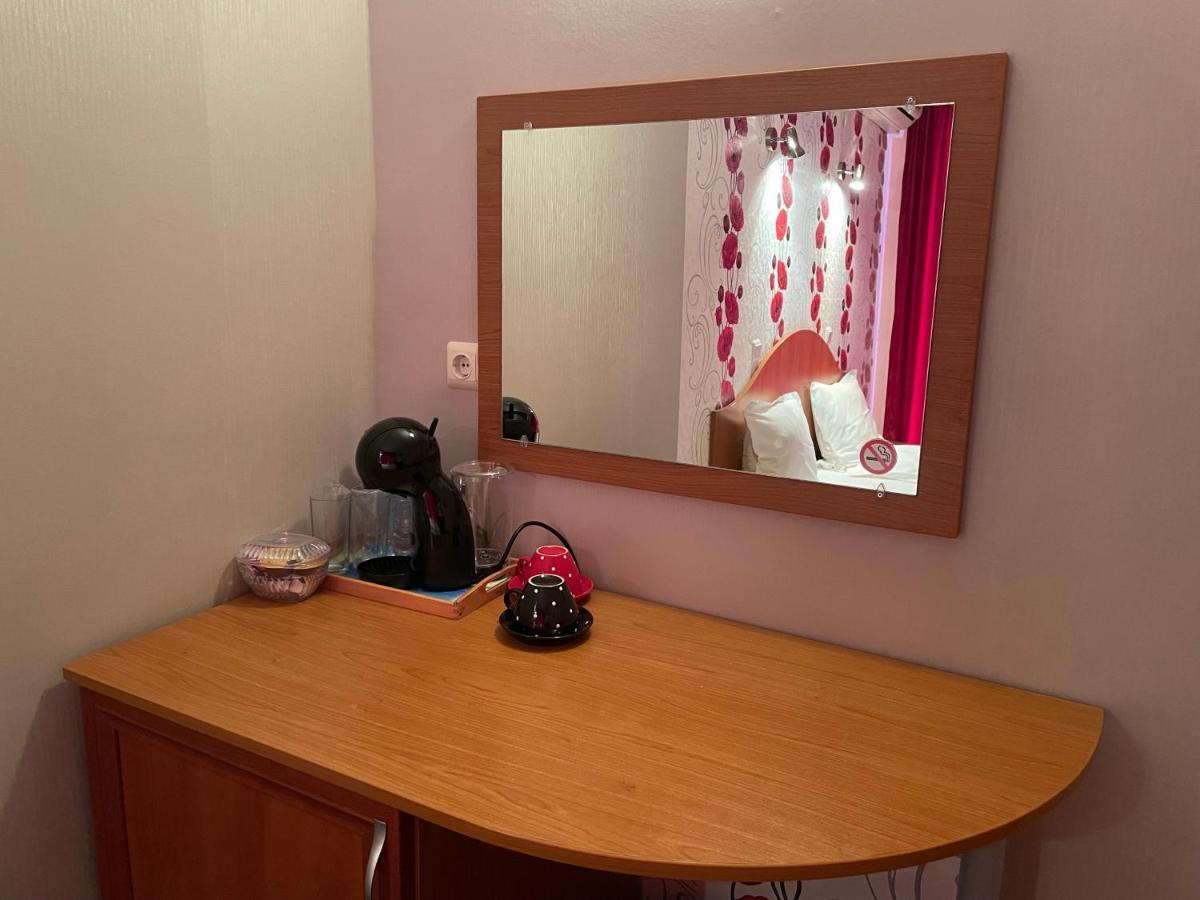 סאני ביץ' Family Hotel Deykin מראה חיצוני תמונה