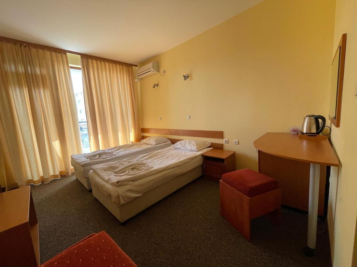 סאני ביץ' Family Hotel Deykin מראה חיצוני תמונה