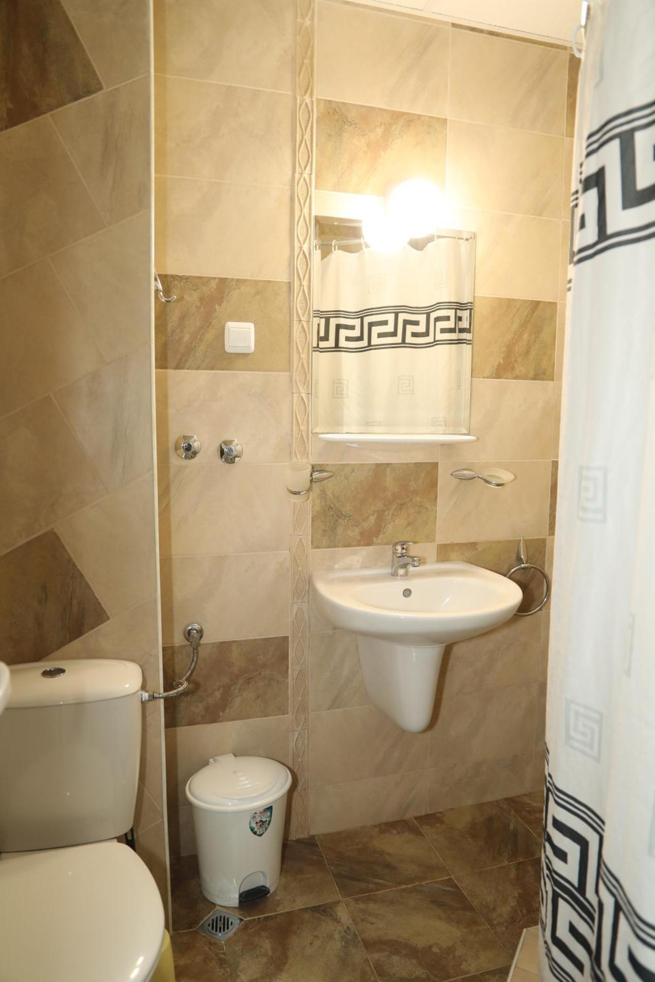 סאני ביץ' Family Hotel Deykin מראה חיצוני תמונה